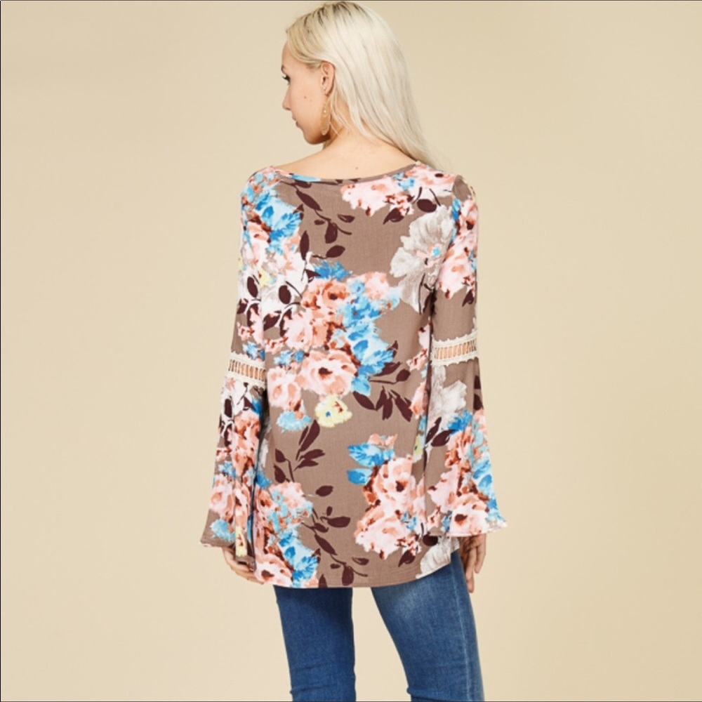 Floral Bell Sleeve Top - Picture 5 of 5